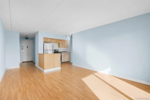 $150,000 | 687 Bronx River Road, Unit 7C, Yonkers, NY 10704