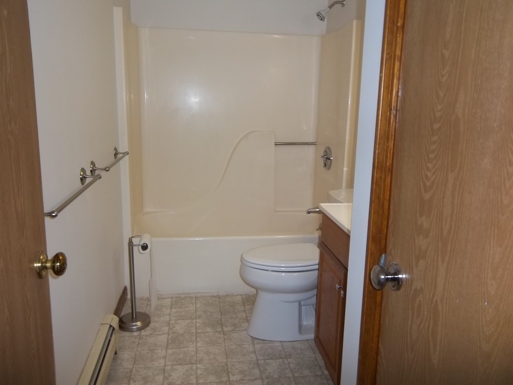 3 Old Monument Neck Road Bourne, MA 02532 - Photo 8 of 13 Gallery Image 8