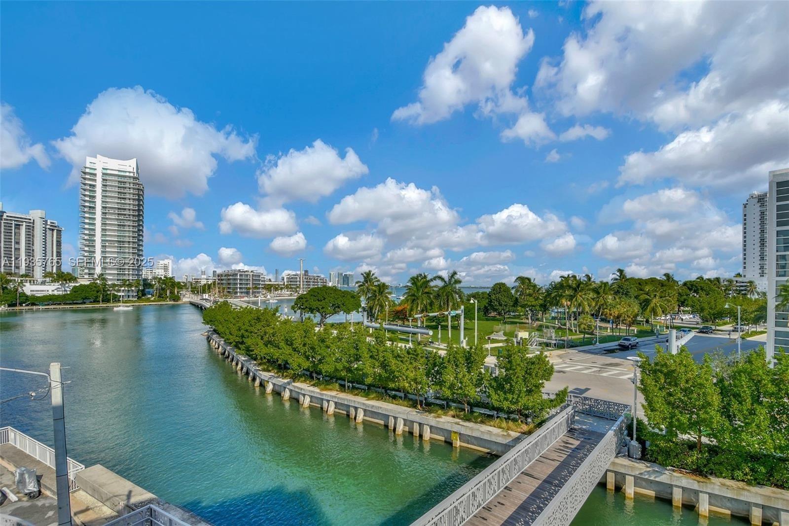 1674 Bay Road, Unit 406 Miami Beach, FL 33139 - Photo 22 of 33