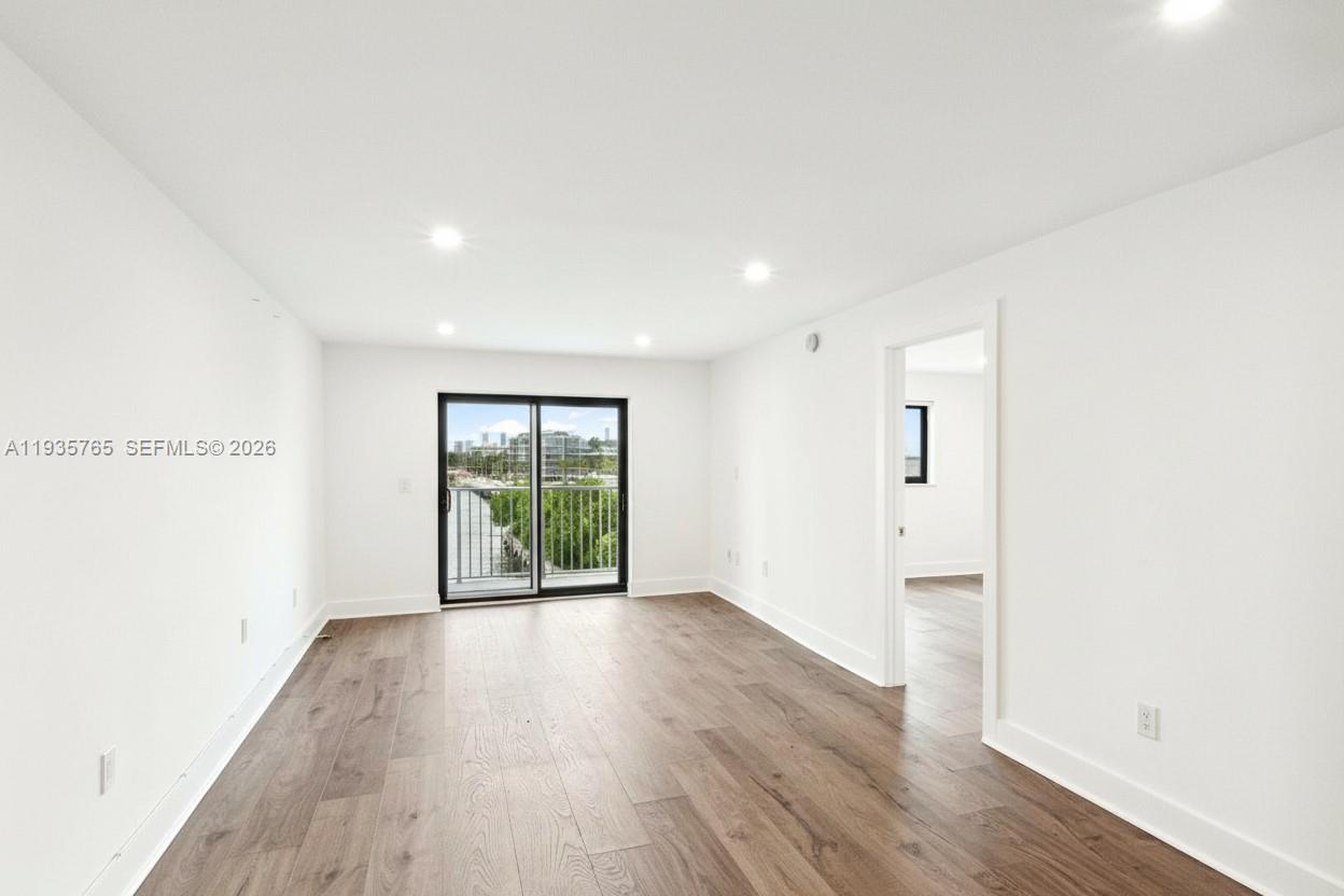 1674 Bay Road, Unit 406 Miami Beach, FL 33139 - Photo 7 of 35