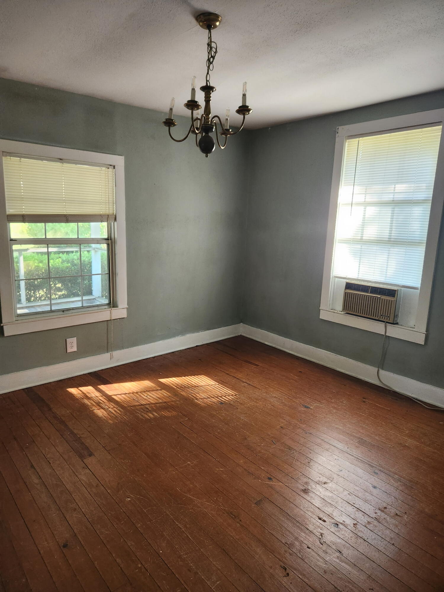 392 Morrison Avenue Estill, SC 29918 - Photo 13 of 19 392 Morrison Ave 8