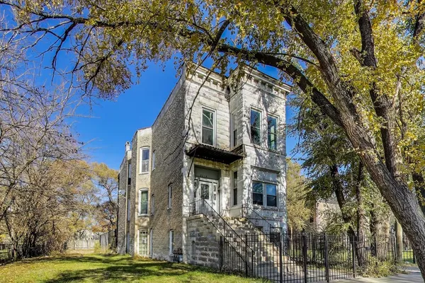 $330,000 | 3118 West 16th Street, Chicago, IL 60623