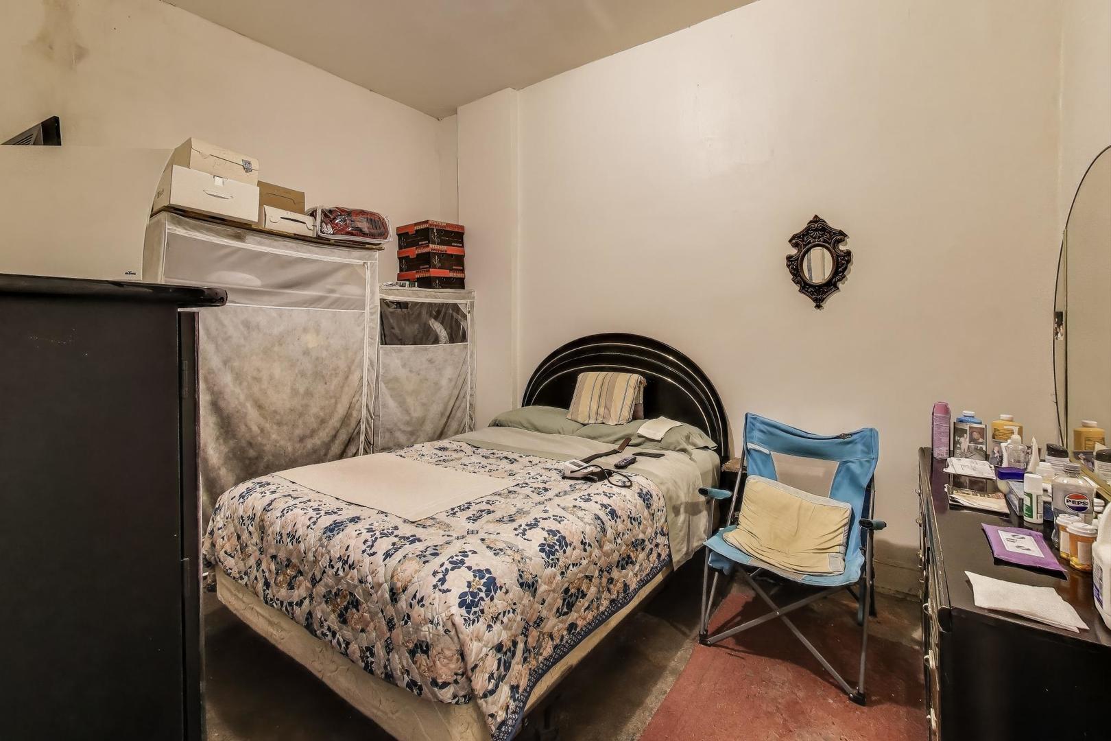 3118 West 16th Street Chicago, IL 60623 - Photo 11 of 46