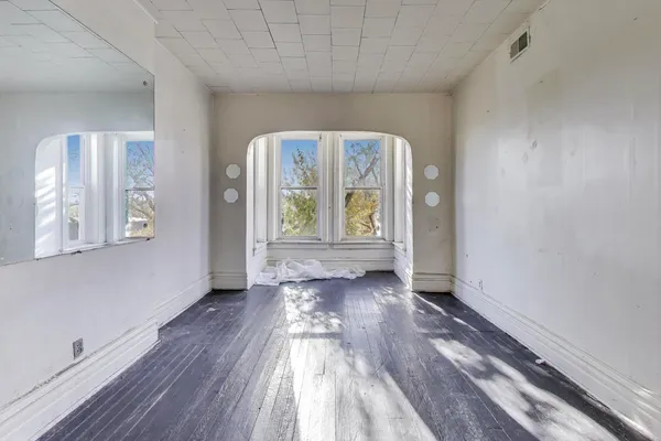 $330,000 | 3118 West 16th Street, Chicago, IL 60623