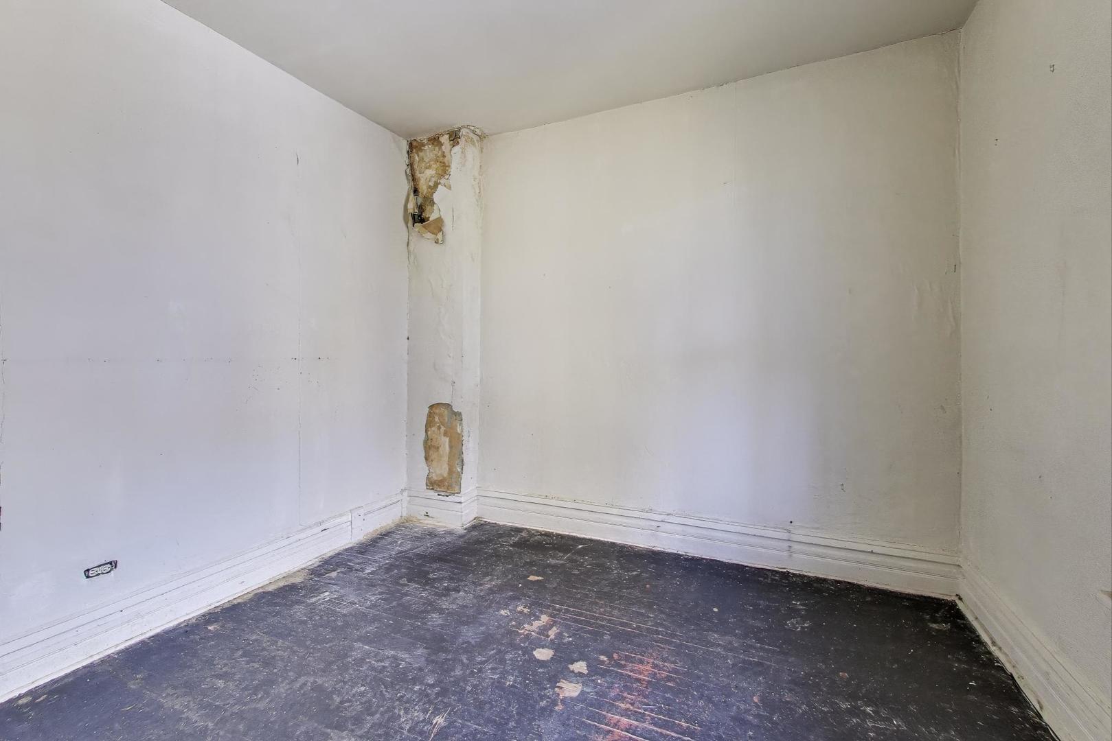 3118 West 16th Street Chicago, IL 60623 - Photo 22 of 46