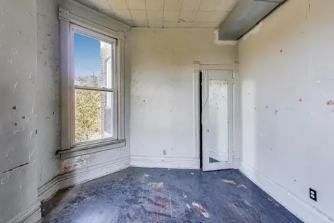 $330,000 | 3118 West 16th Street, Chicago, IL 60623