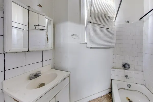$330,000 | 3118 West 16th Street, Chicago, IL 60623