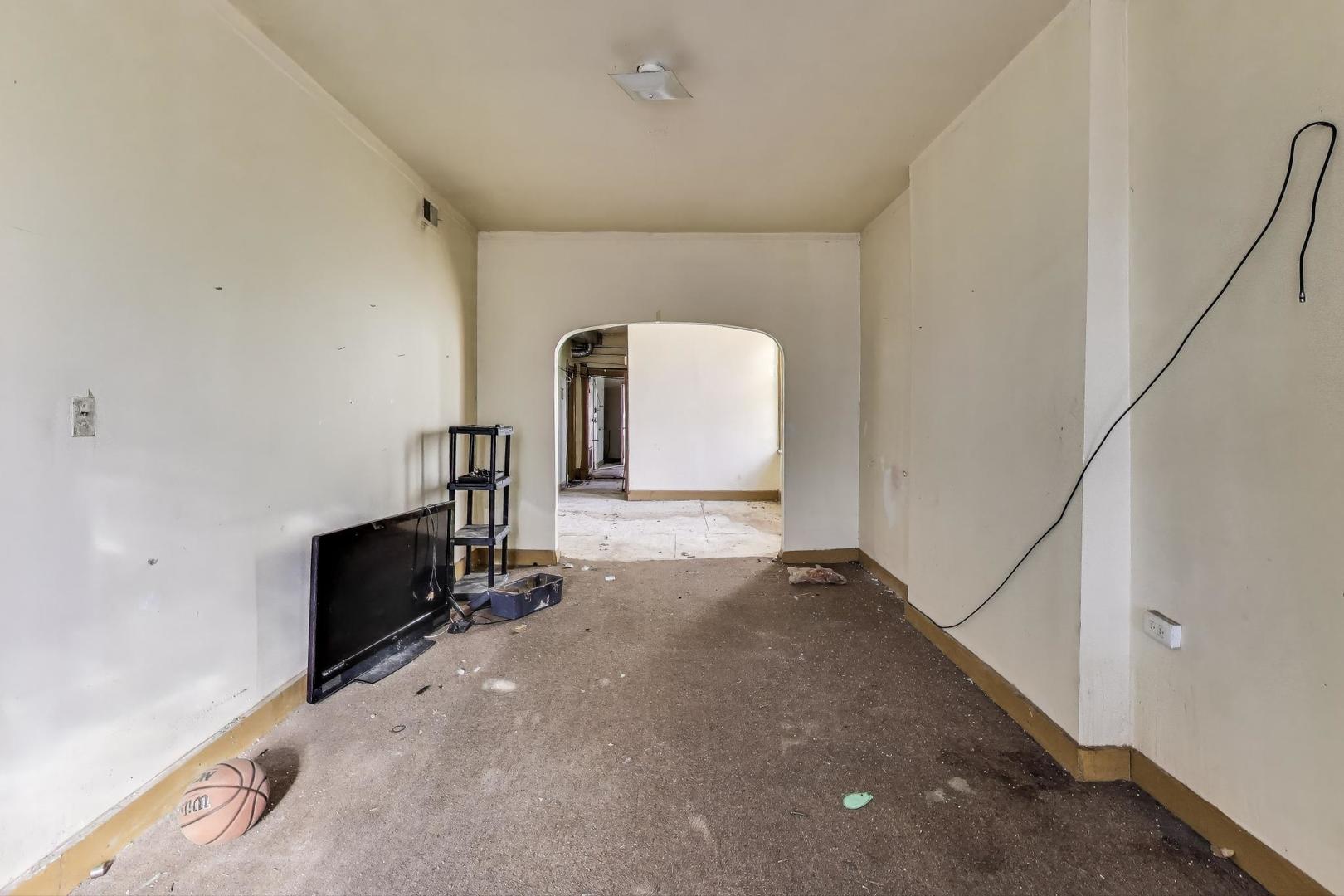 3118 West 16th Street Chicago, IL 60623 - Photo 29 of 46