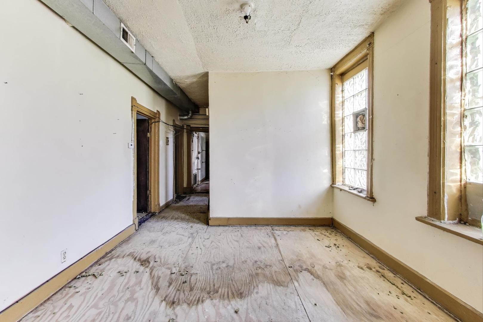 3118 West 16th Street Chicago, IL 60623 - Photo 31 of 46