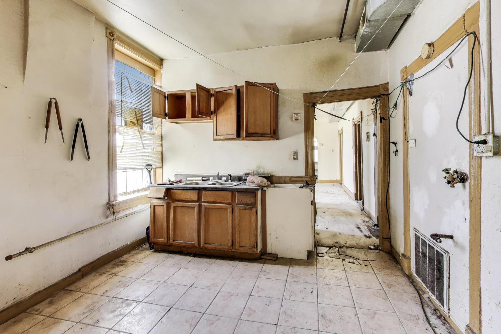 3118 West 16th Street Chicago, IL 60623 - Photo 33 of 46