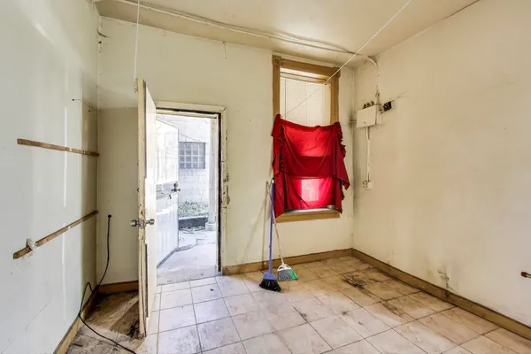 $330,000 | 3118 West 16th Street, Chicago, IL 60623