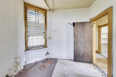 $330,000 | 3118 West 16th Street, Chicago, IL 60623