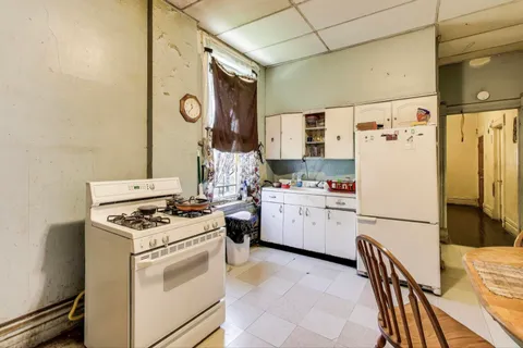 $330,000 | 3118 West 16th Street, Chicago, IL 60623