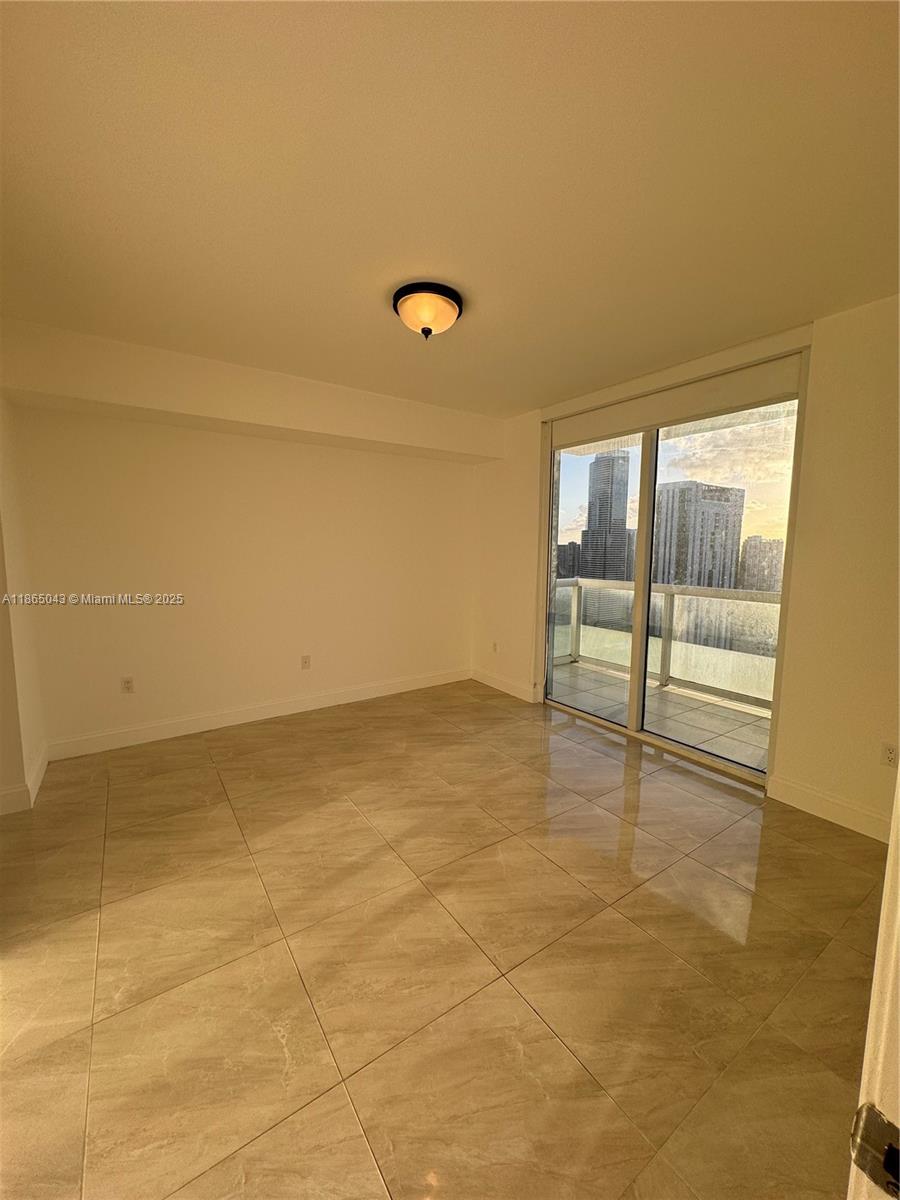 50 Biscayne Boulevard, Unit 3405 Miami, FL 33132 - Photo 14 of 40 a view of an empty room