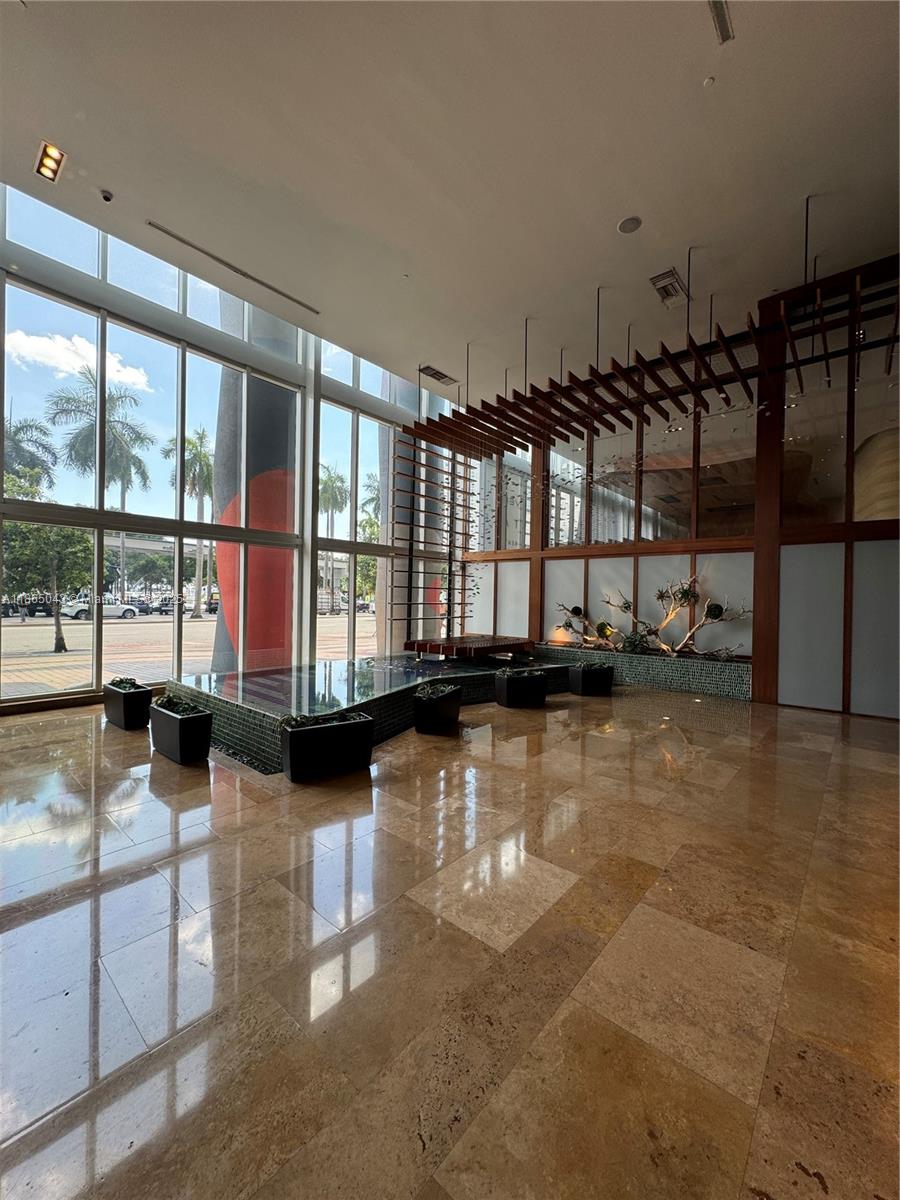 50 Biscayne Boulevard, Unit 3405 Miami, FL 33132 - Photo 38 of 40 a view of a swimming pool