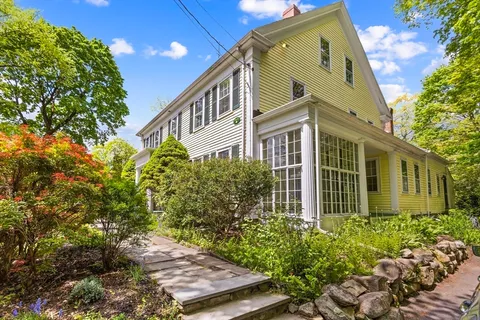 $1,625,000 | 17 Highland Street, Dedham, MA 02026
