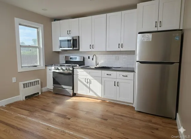 $2,900 | 202-02 109th Avenue | Hollis