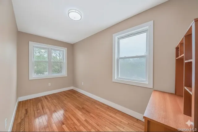 $2,900 | 202-02 109th Avenue | Hollis