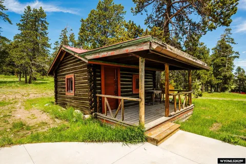 $5,750,000 | Hazelton Road, Buffalo, WY 82834