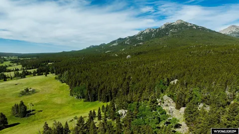 $5,750,000 | Hazelton Road, Buffalo, WY 82834