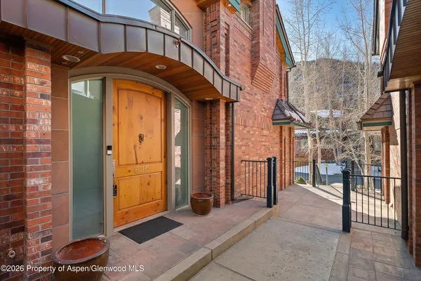 $24,995,000 | 825 East Cooper Avenue, Aspen, CO 81611