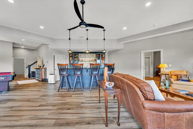 $2,495,000 | 152 Windward Pointe Drive, Moneta, VA 24121