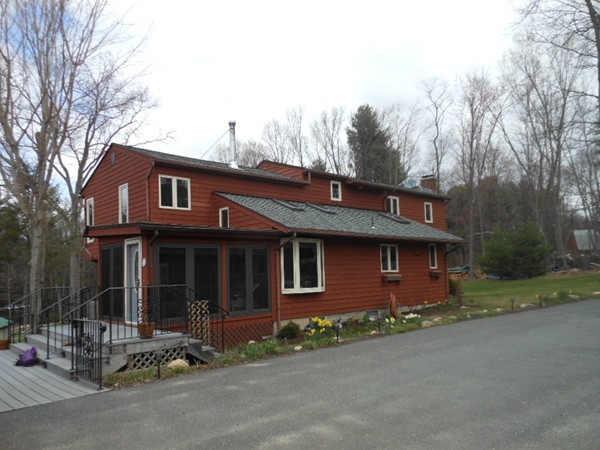 84 Russellville Road Southampton, MA 01073 - Photo 2 of 30