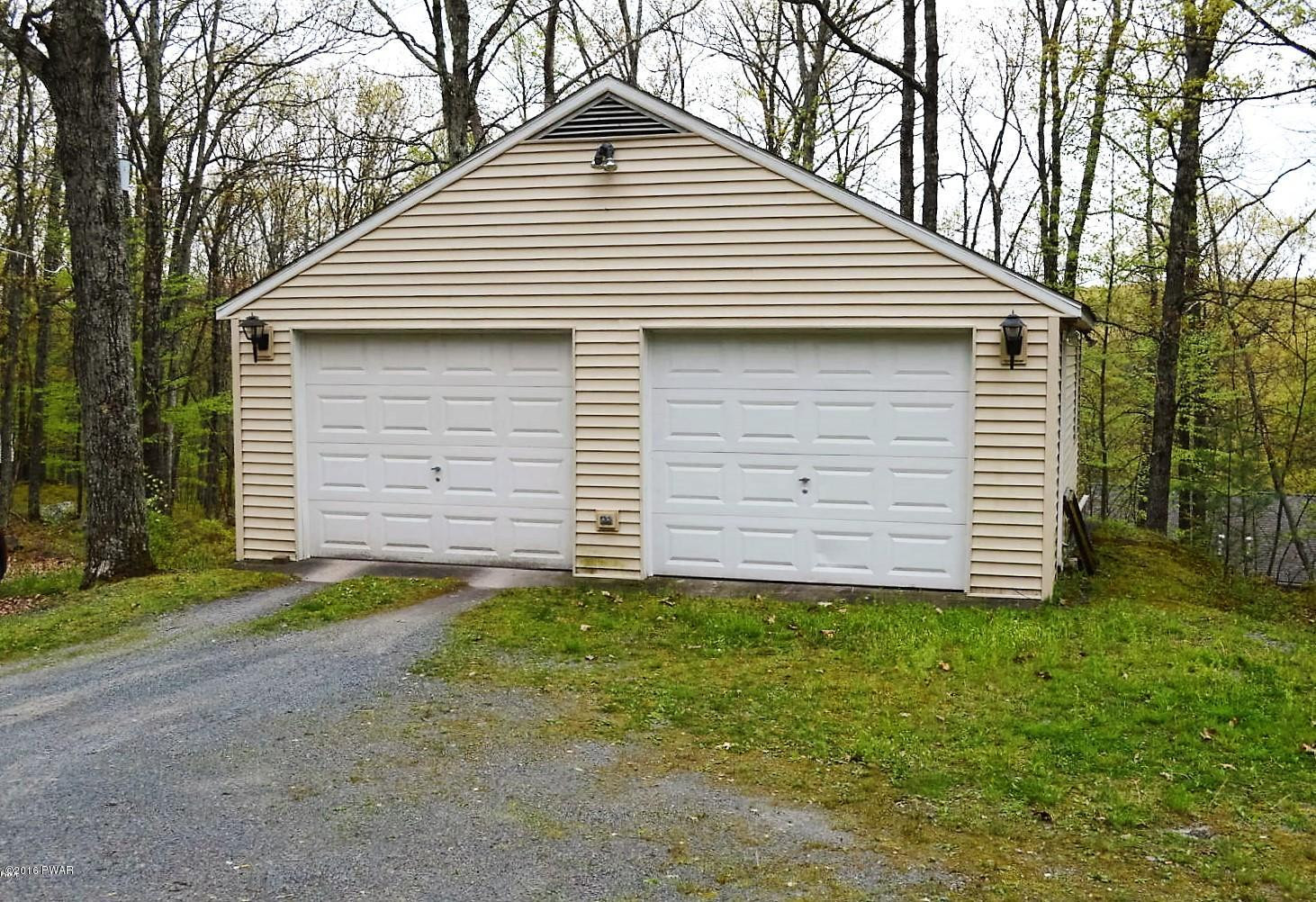 15 Fourth Road Hawley, PA 18428 - Photo 2 of 24
