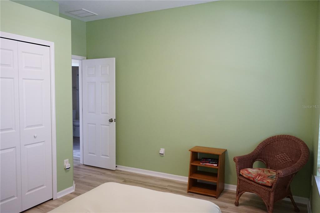201 Sunset Crest Court Apollo Beach, FL 33572 - Photo 52 of 81 a room with furniture and a window