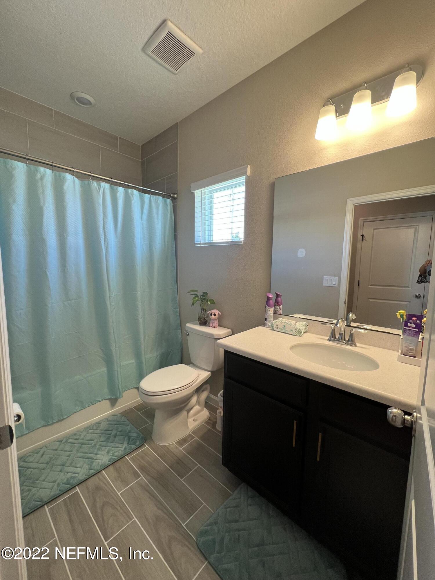 1592 Enclave Road Jacksonville, FL 32277 - Photo 13 of 28 IMG_4593