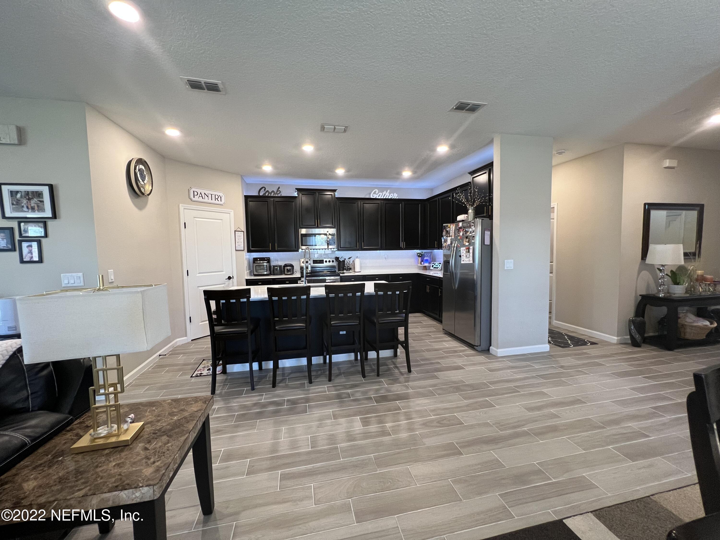 1592 Enclave Road Jacksonville, FL 32277 - Photo 16 of 28 IMG_4597
