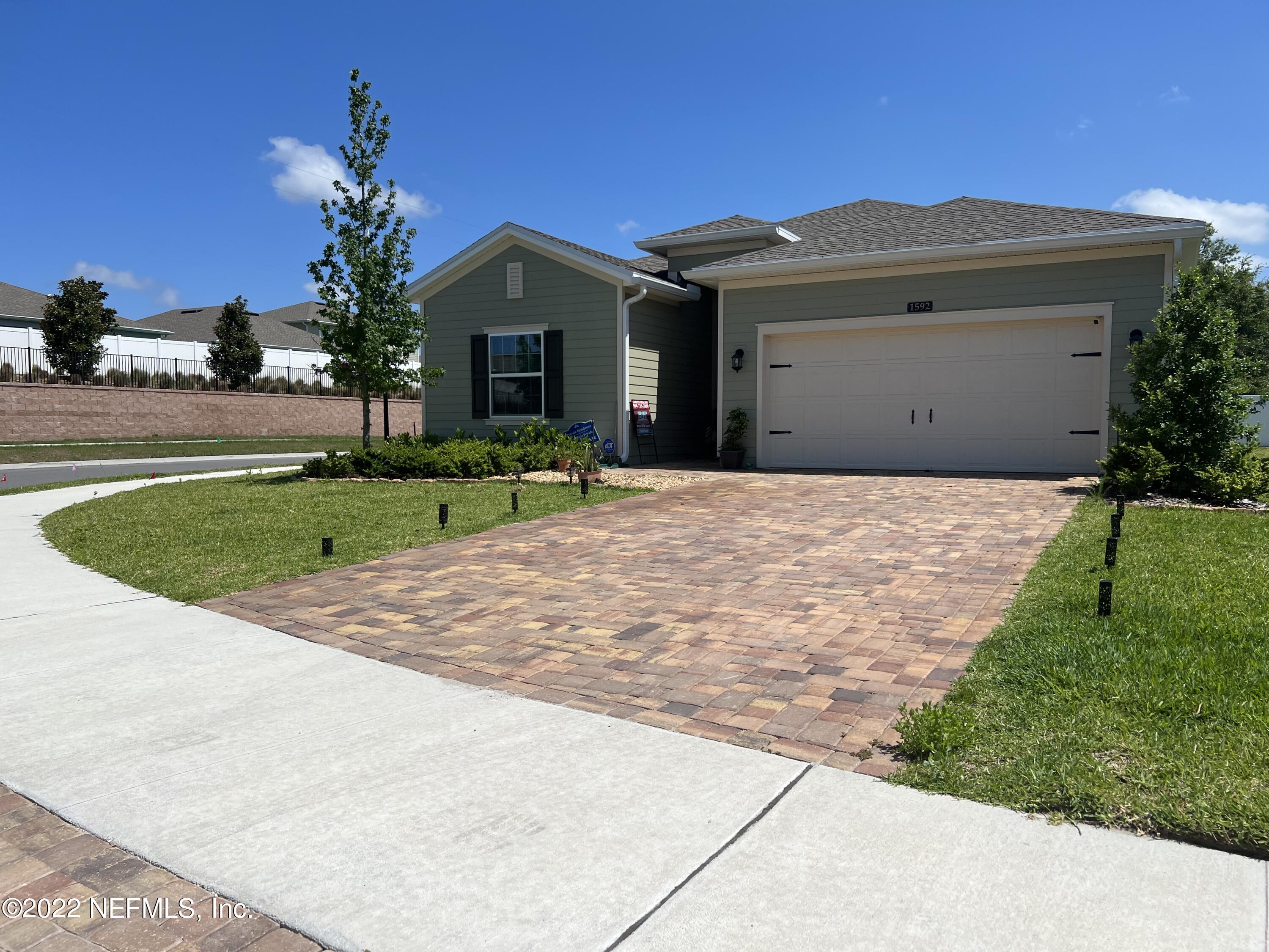 1592 Enclave Road Jacksonville, FL 32277 - Photo 2 of 28 IMG_4627