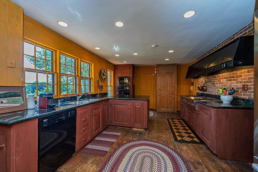 1763 Province Road Gilmanton, NH 03237 - Photo 32 of 60