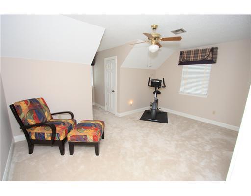 125 East Ruelle Drive Mandeville, LA 70471 - Photo 16 of 21 Gallery Image 16