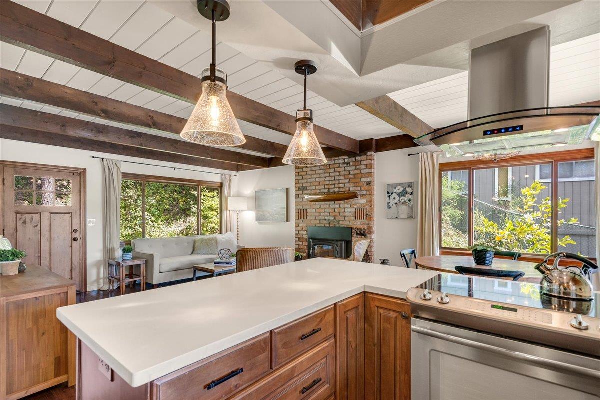 21681 Summit Road Los Gatos, CA 95033 - Photo 11 of 36 Gallery Image 11