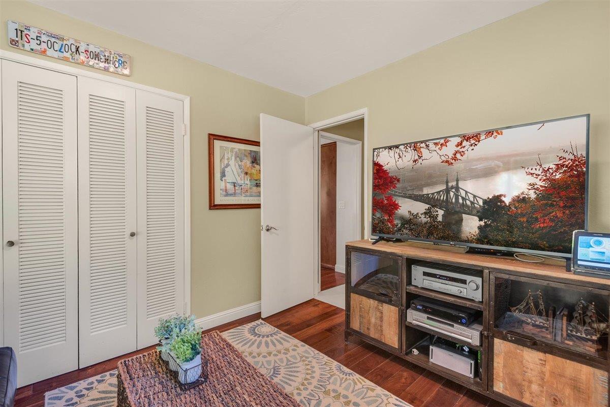 21681 Summit Road Los Gatos, CA 95033 - Photo 26 of 36 Gallery Image 26