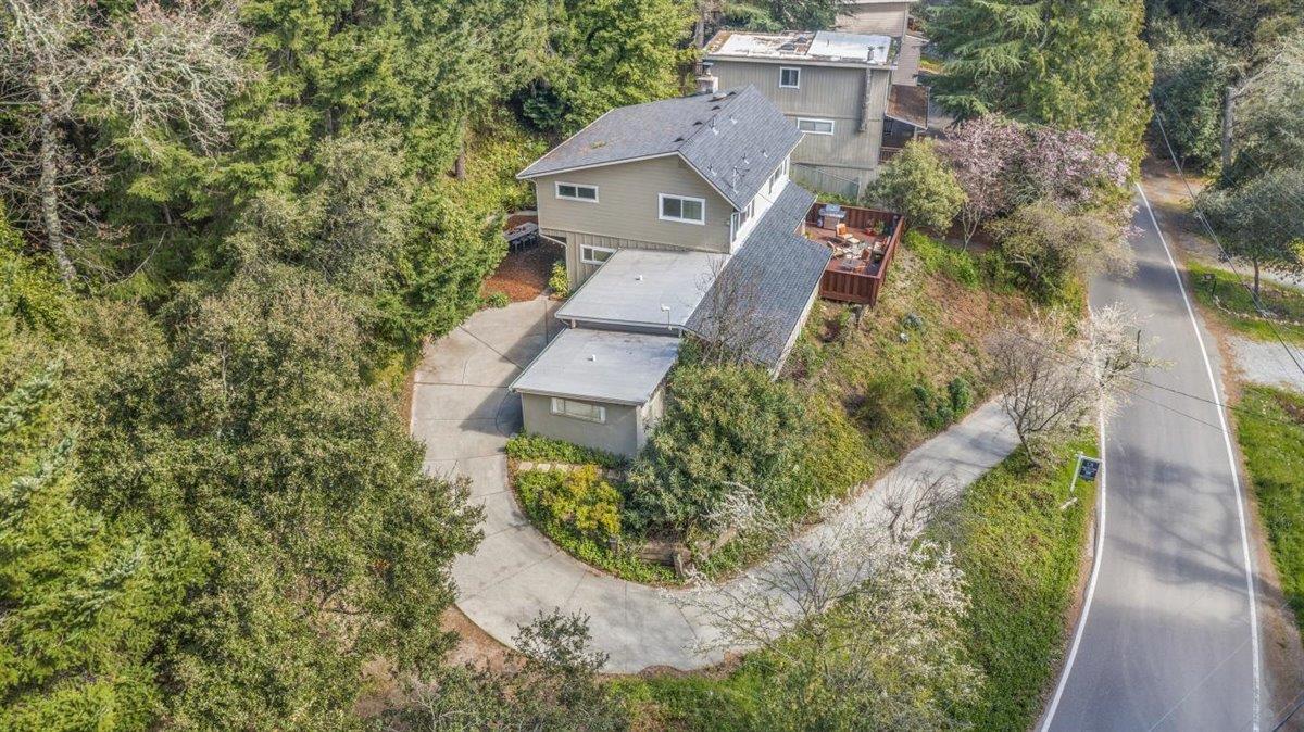 21681 Summit Road Los Gatos, CA 95033 - Photo 29 of 36 Gallery Image 29