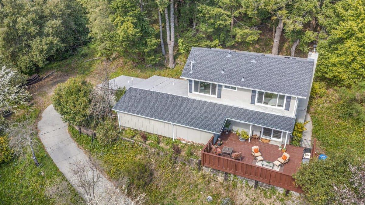 21681 Summit Road Los Gatos, CA 95033 - Photo 30 of 36 Gallery Image 30