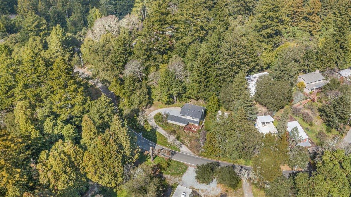 21681 Summit Road Los Gatos, CA 95033 - Photo 32 of 36 Gallery Image 32