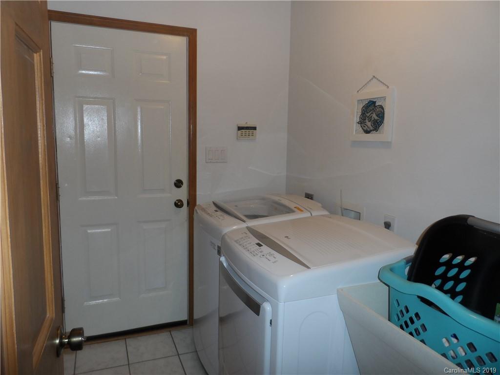 2796 Henderson Mill Road Morganton, NC 28655 - Photo 11 of 30 Gallery Image 11