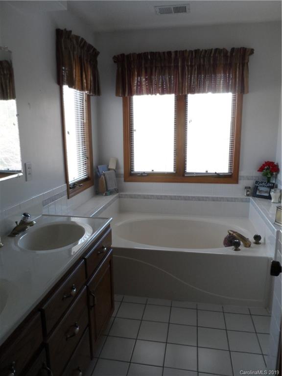2796 Henderson Mill Road Morganton, NC 28655 - Photo 15 of 30 Gallery Image 15