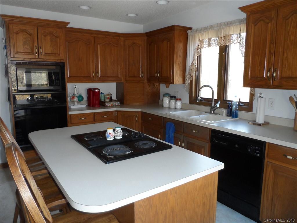 2796 Henderson Mill Road Morganton, NC 28655 - Photo 8 of 30 Gallery Image 8