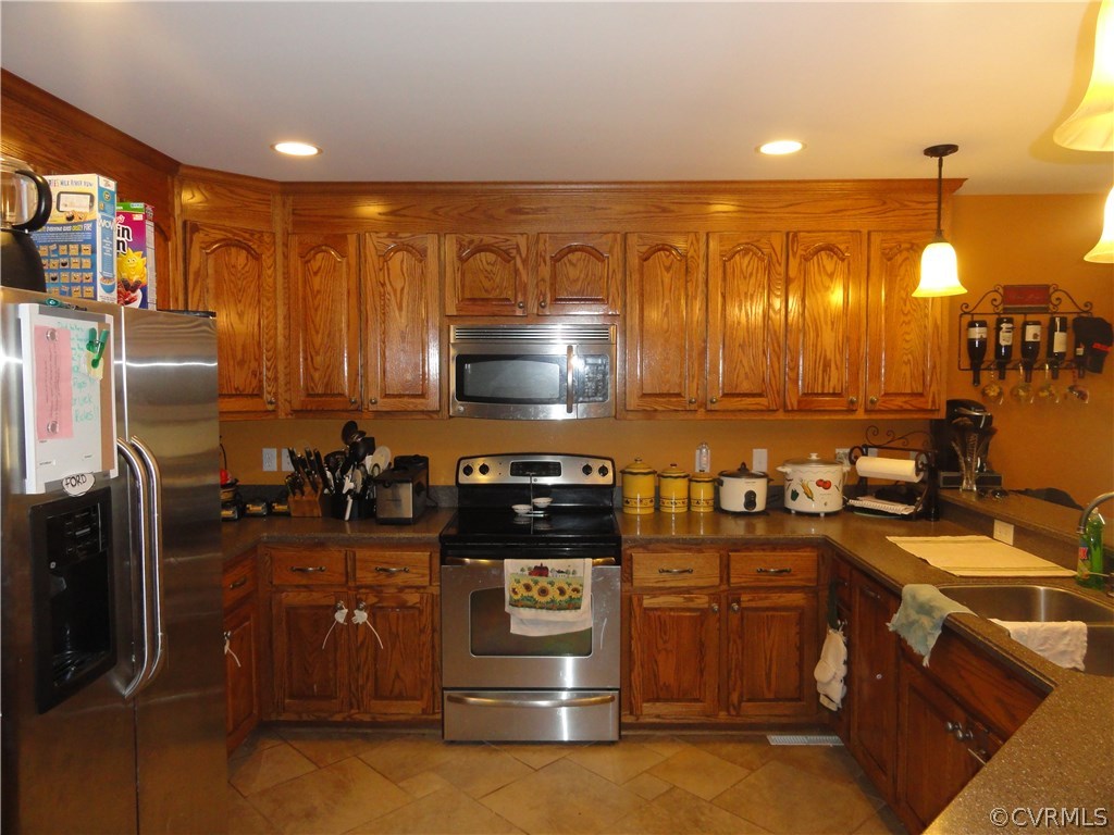 11170 Colemans Lake Road Ford, VA 23850 - Photo 3 of 23 Gallery Image 3