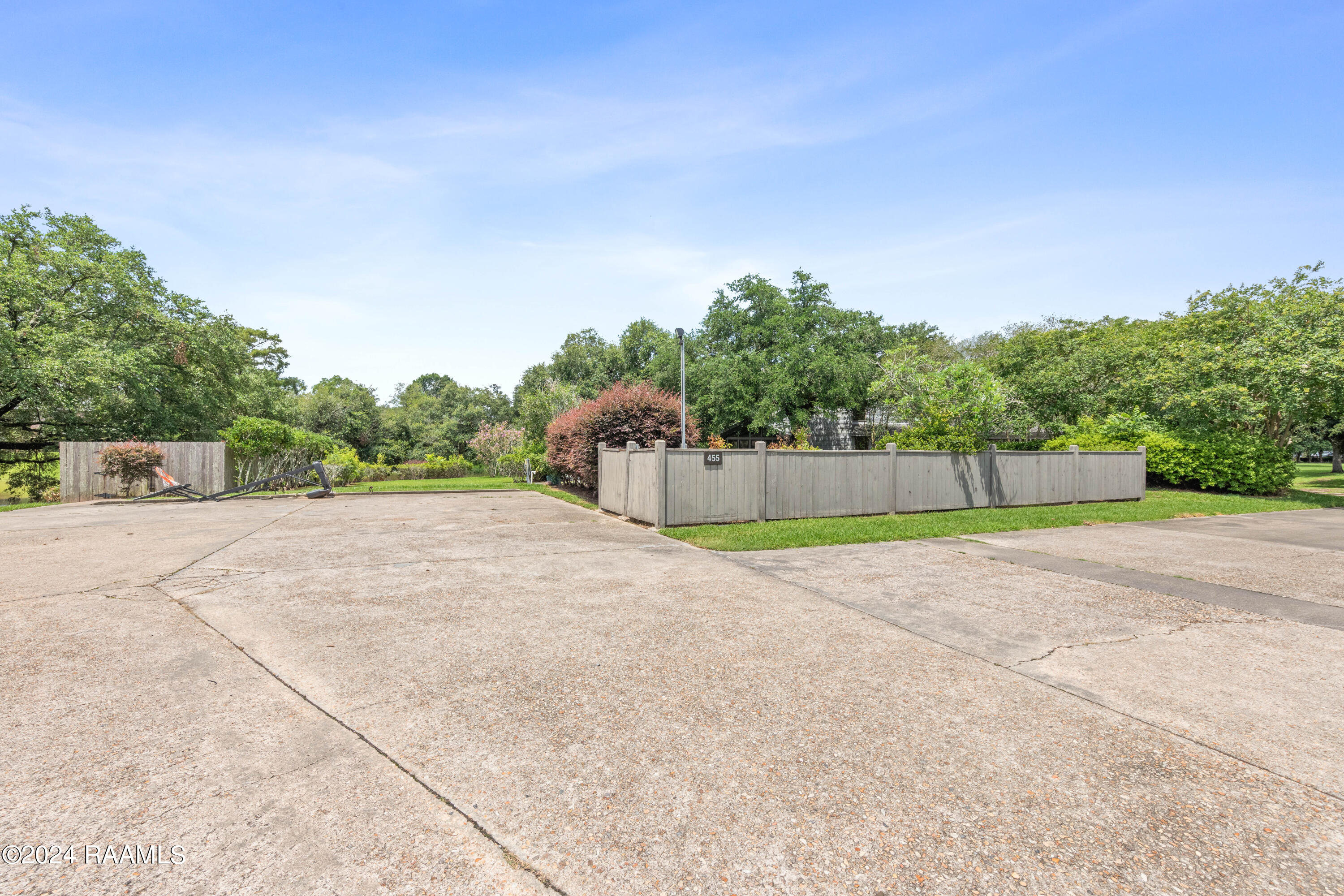 203 Stillwater Road Breaux Bridge, LA 70517 - Photo 16 of 53 455Tauzin-28 (1)