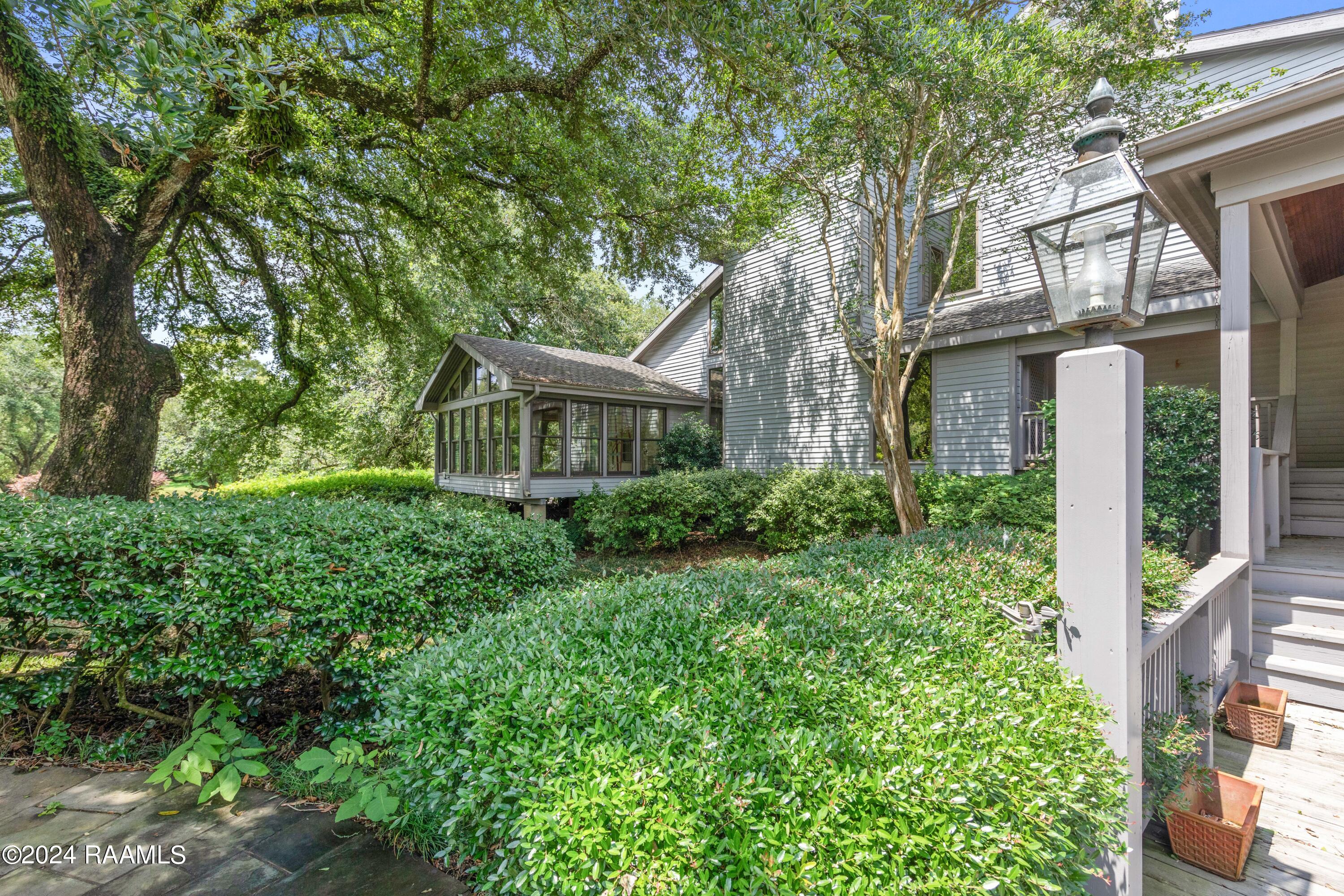 203 Stillwater Road Breaux Bridge, LA 70517 - Photo 5 of 53 455Tauzin-14