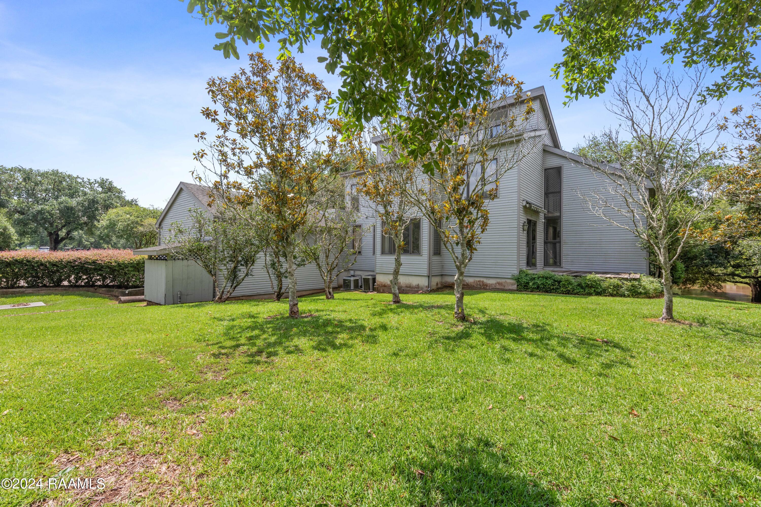 203 Stillwater Road Breaux Bridge, LA 70517 - Photo 10 of 53 455Tauzin-27