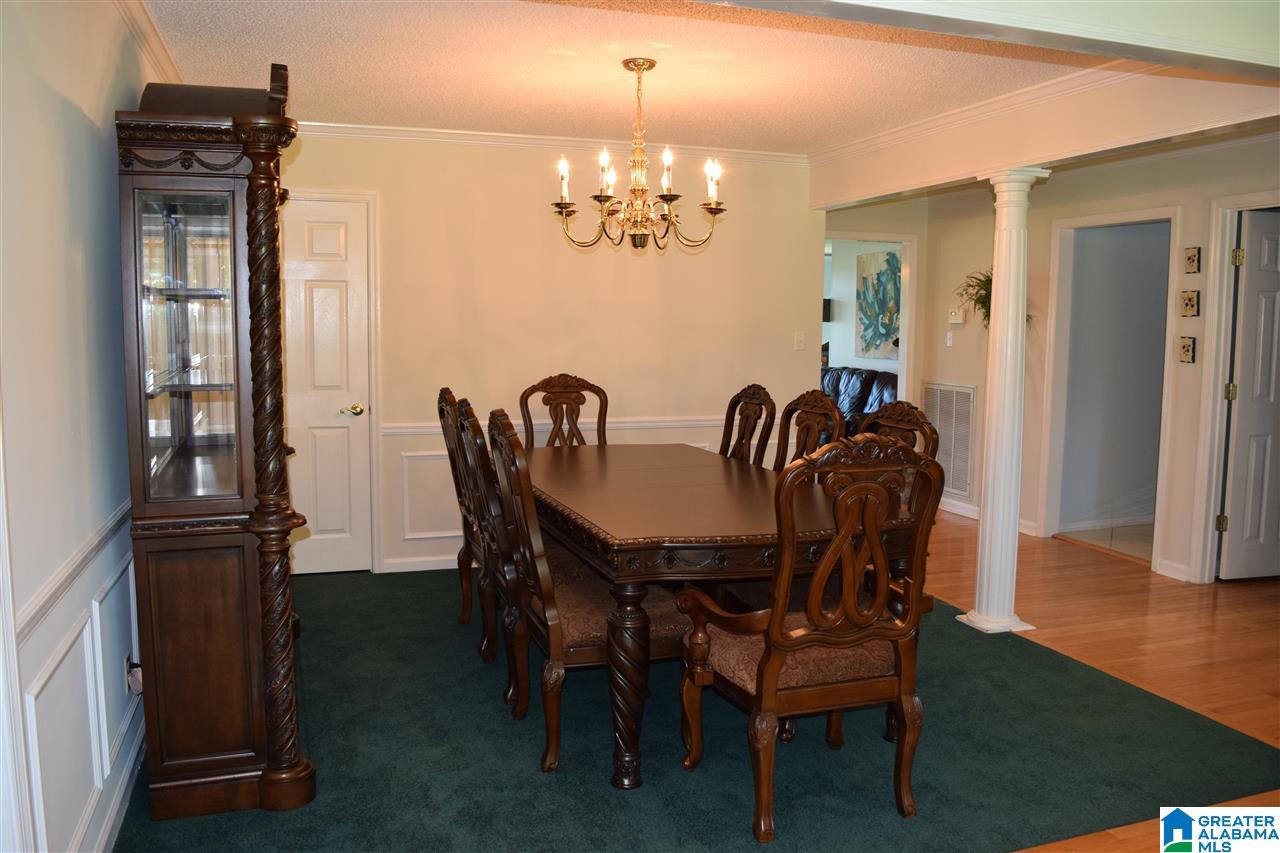 987 Charada Lake Road Rainbow City, AL 35906 - Photo 5 of 47