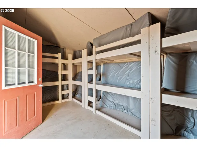 $1,399,000 | 100 Grace Way, Goldendale, WA 98620