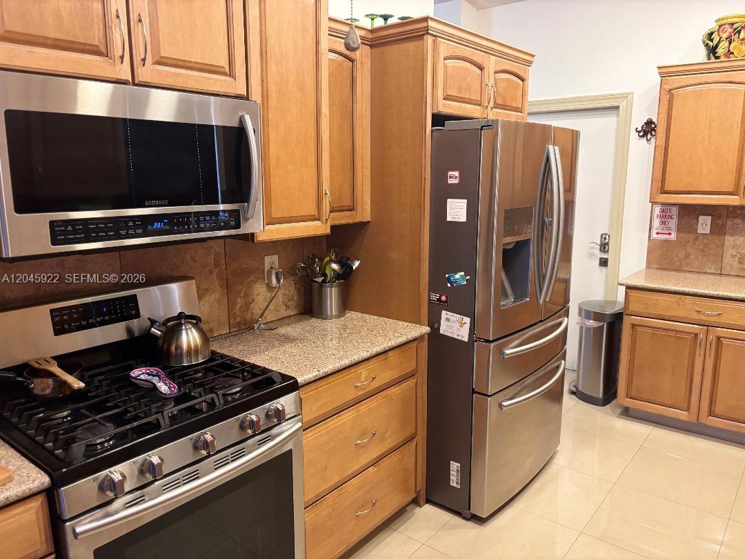 13650 Southwest 283rd Terrace Homestead, FL 33033 - Photo 19 of 44