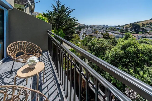 $1,399,000 | 25 Windcrest Lane, South San Francisco, CA 94080